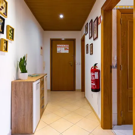 #118 2br Nearby * Armacao de Pera